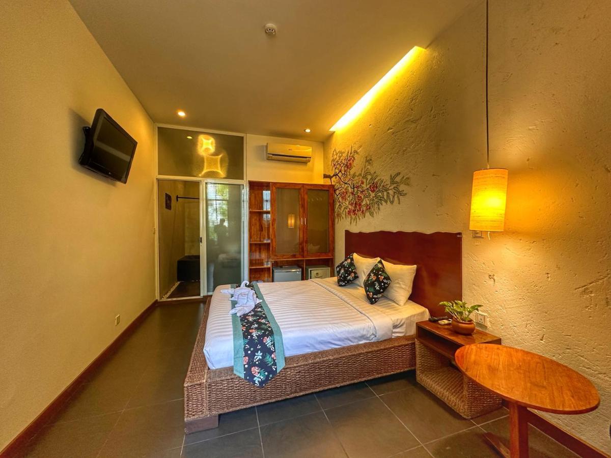 Monsoon Boutique Hotel y Spa Phnom Penh Exterior foto